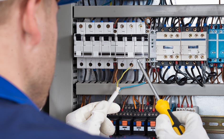 tarif artisan électricien Corbeil-Essonnes